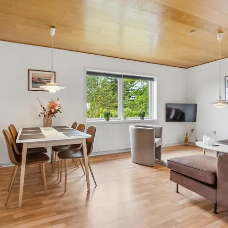 別荘 Cozy Home In Bindslev With Sauna